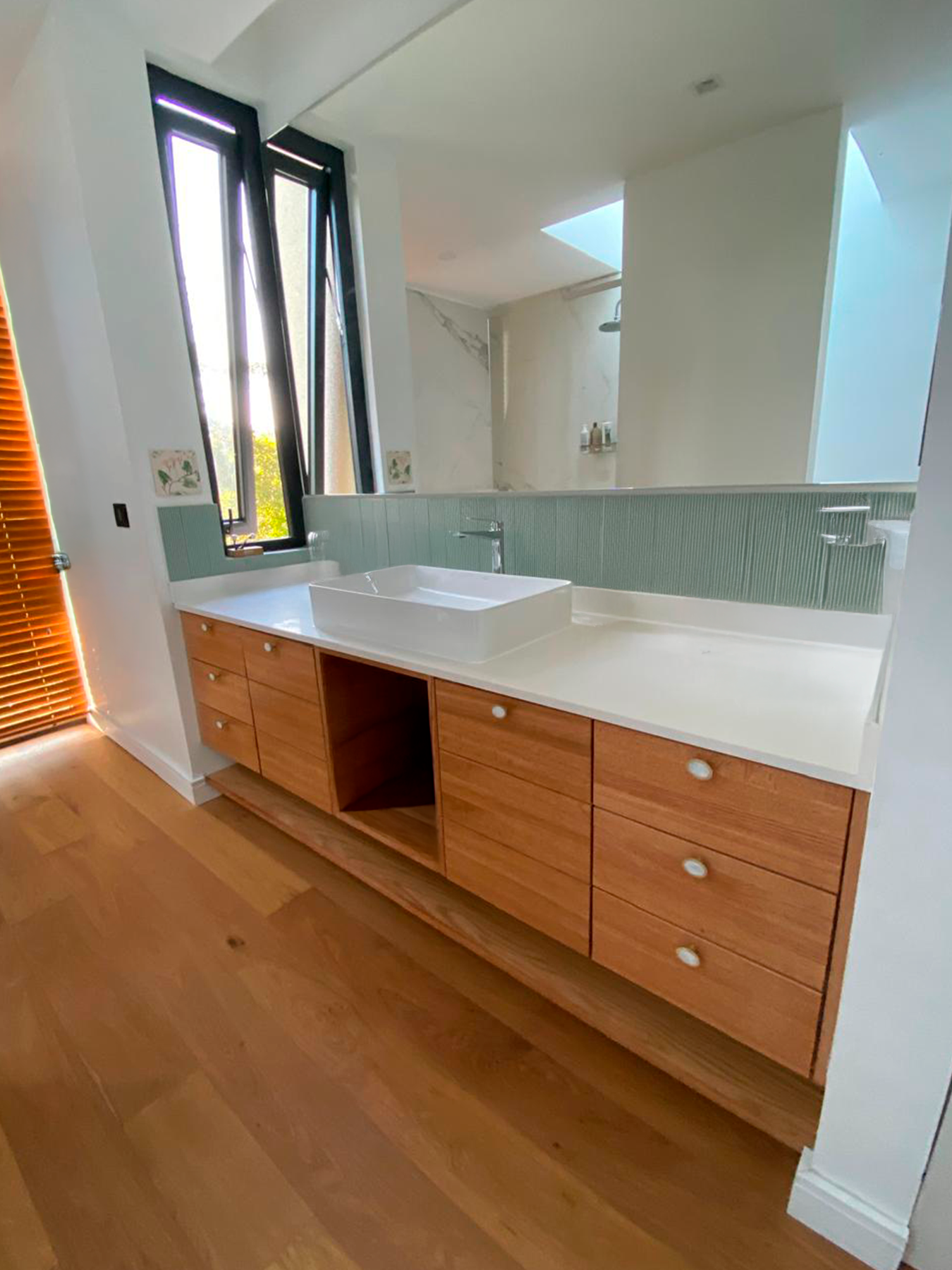 Bouwën - INTERIORISMO & MOBILIARIO
