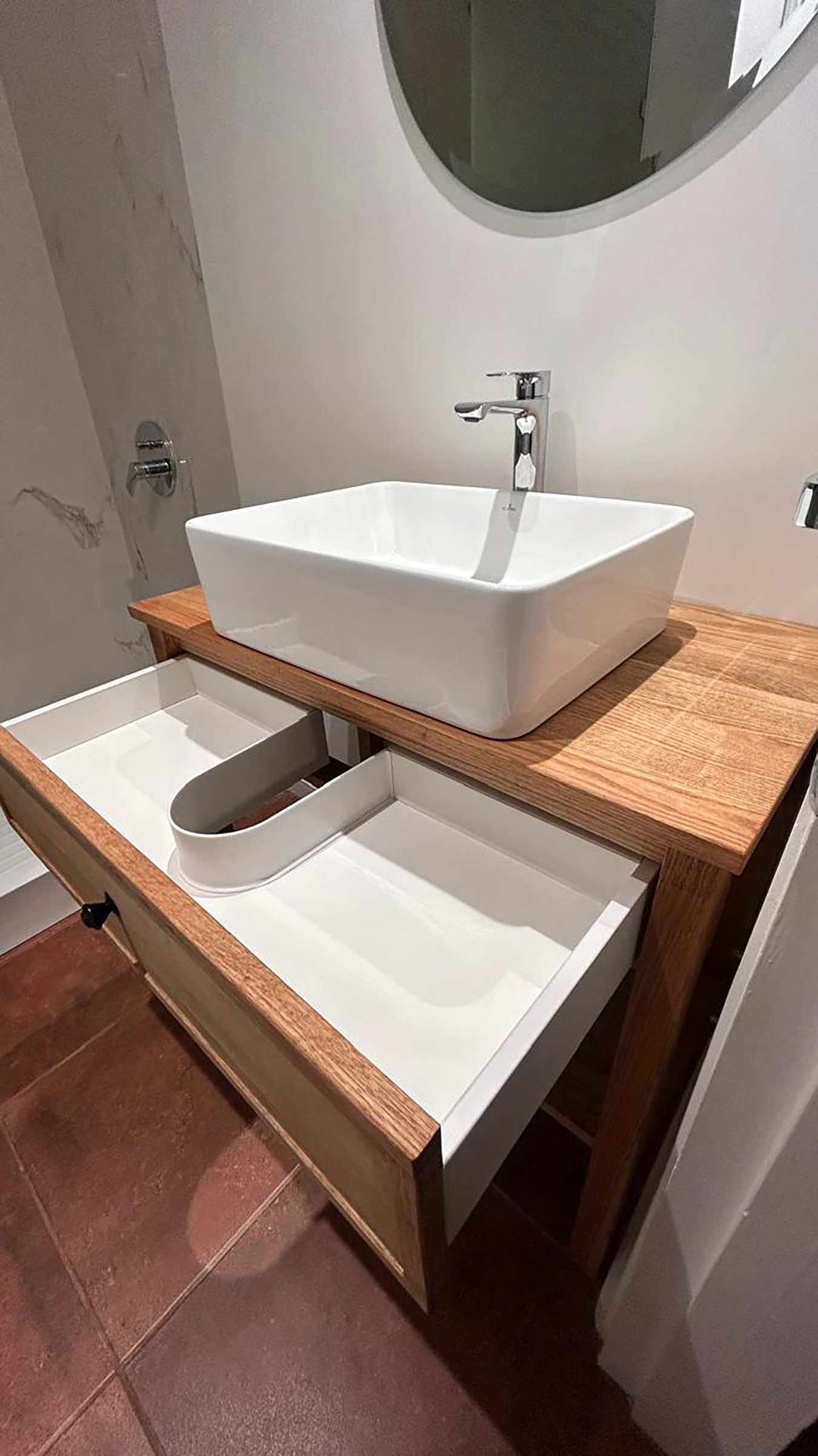 Bouwën - INTERIORISMO & MOBILIARIO