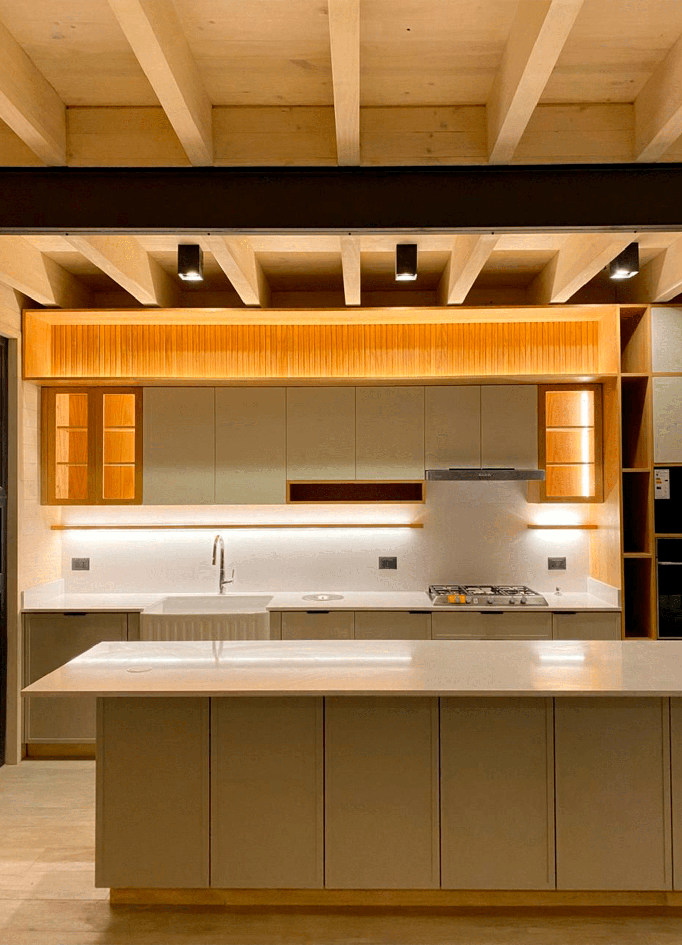 Bouwën - INTERIORISMO & MOBILIARIO
