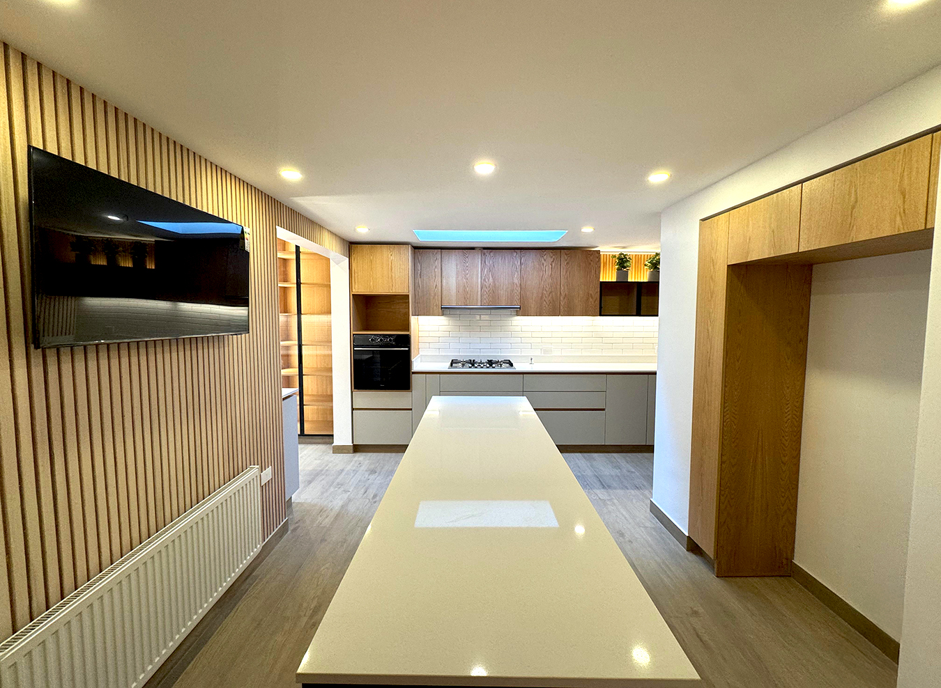 Bouwën - INTERIORISMO & MOBILIARIO
