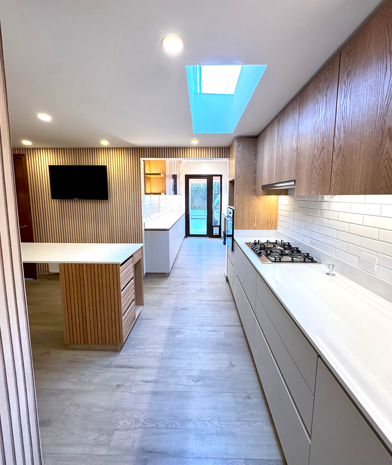 Bouwën - INTERIORISMO & MOBILIARIO