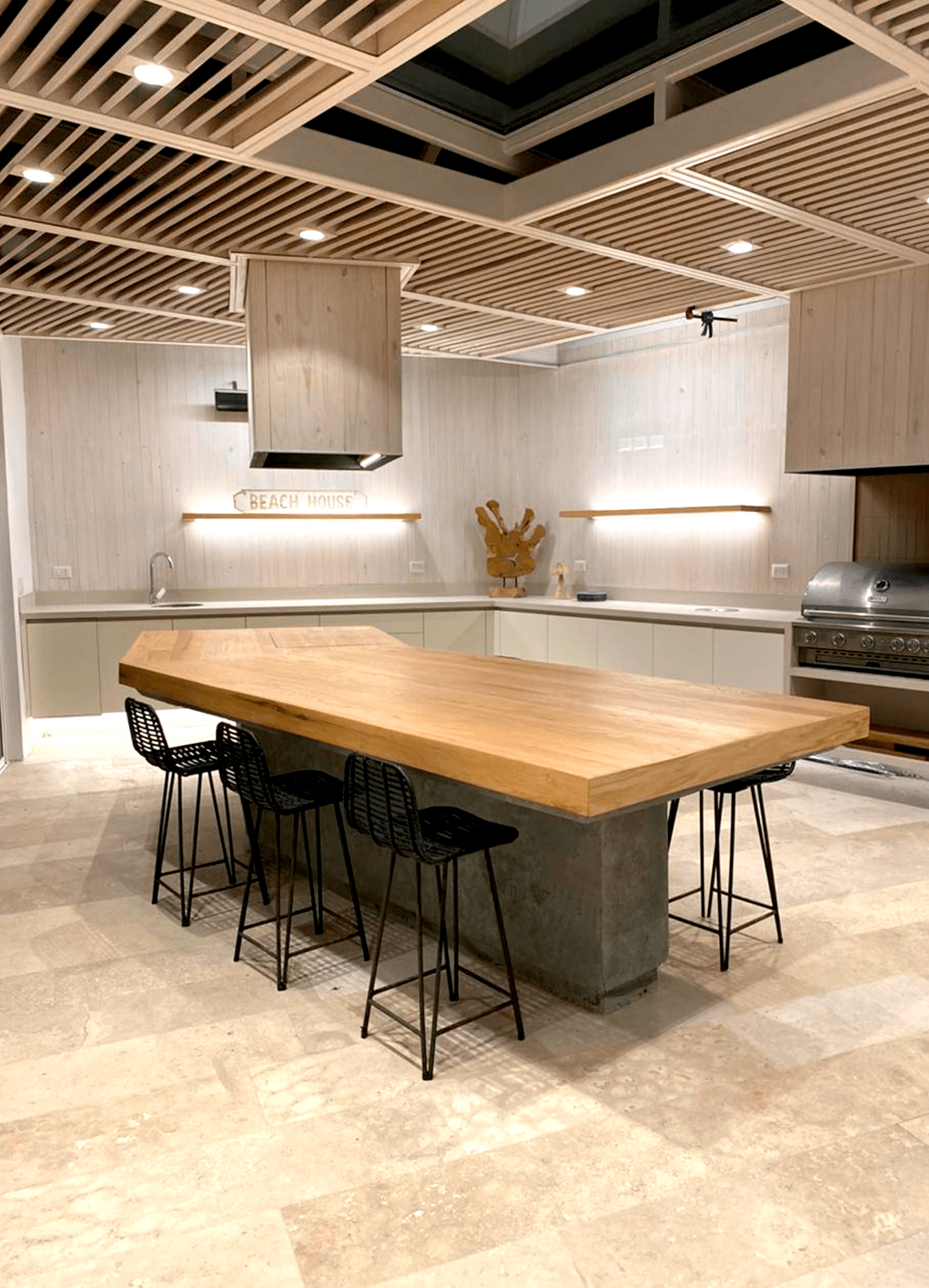 Bouwën - INTERIORISMO & MOBILIARIO