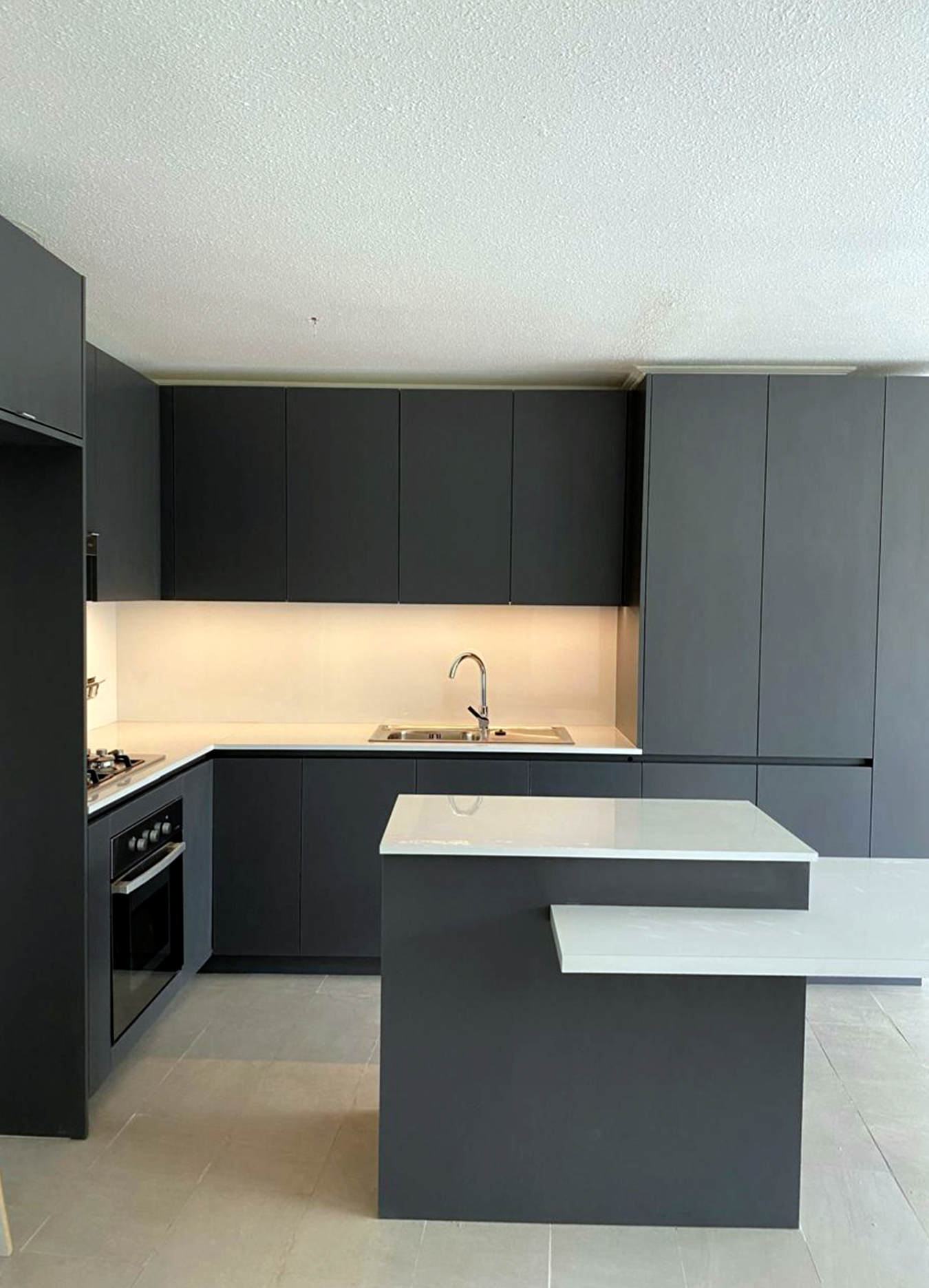 Bouwën - INTERIORISMO & MOBILIARIO