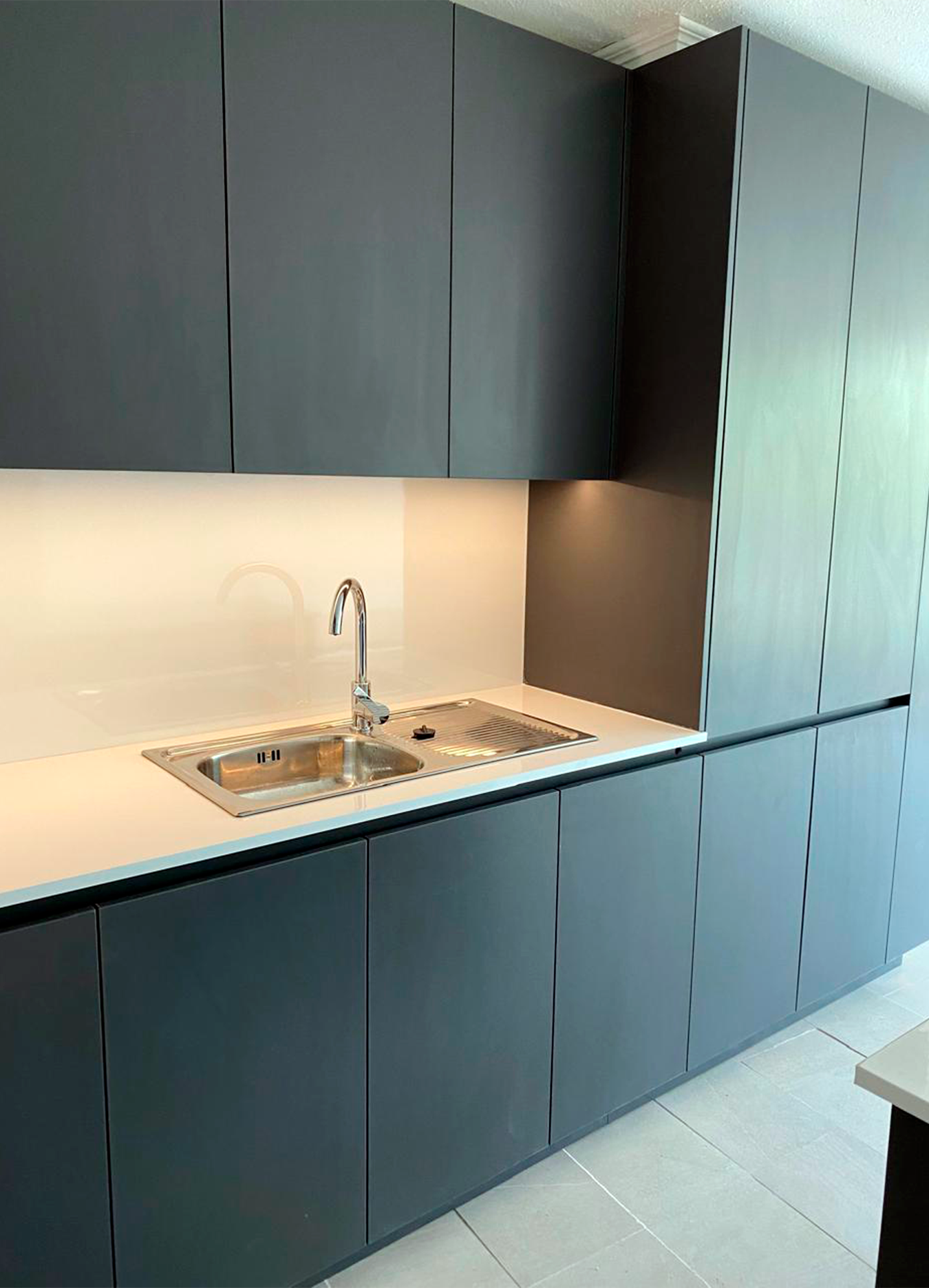 Bouwën - INTERIORISMO & MOBILIARIO