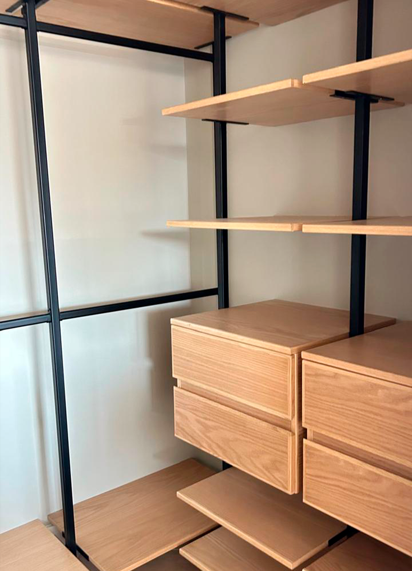 Bouwën - INTERIORISMO & MOBILIARIO