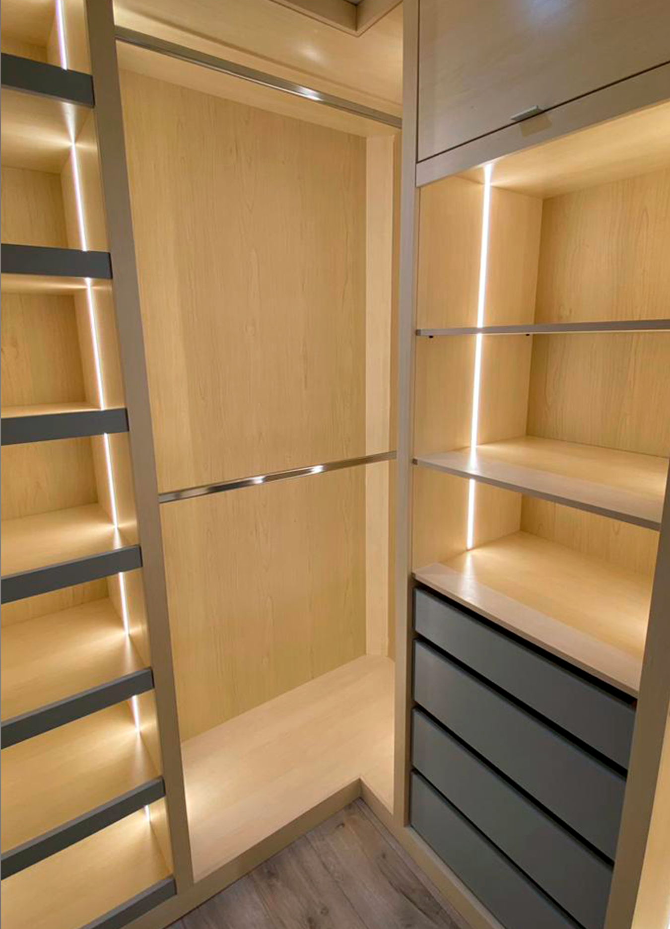 Bouwën - INTERIORISMO & MOBILIARIO