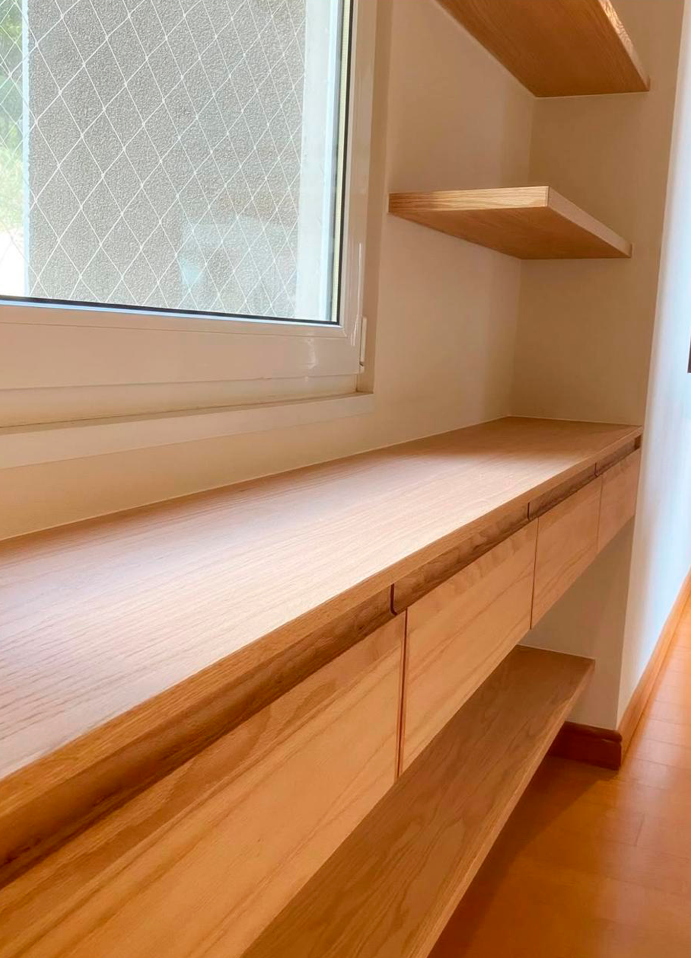 Bouwën - INTERIORISMO & MOBILIARIO